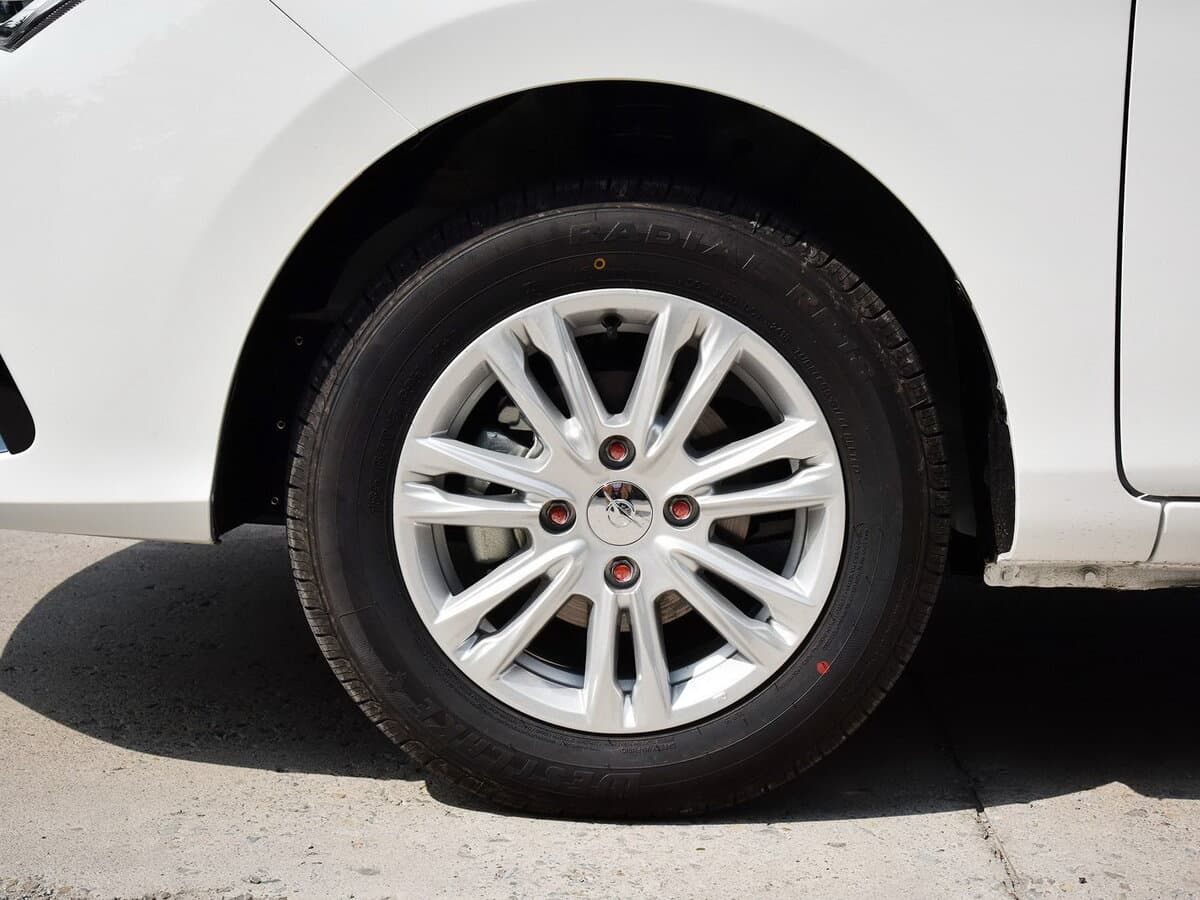 Haima E3 I Restayling — Təkər