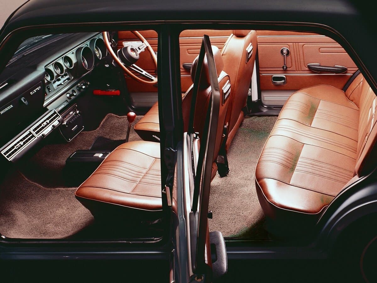 Honda 145 I — Salon, öndən