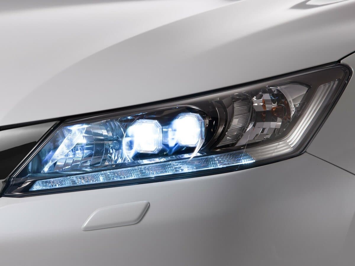 Honda Accord IX — Fara