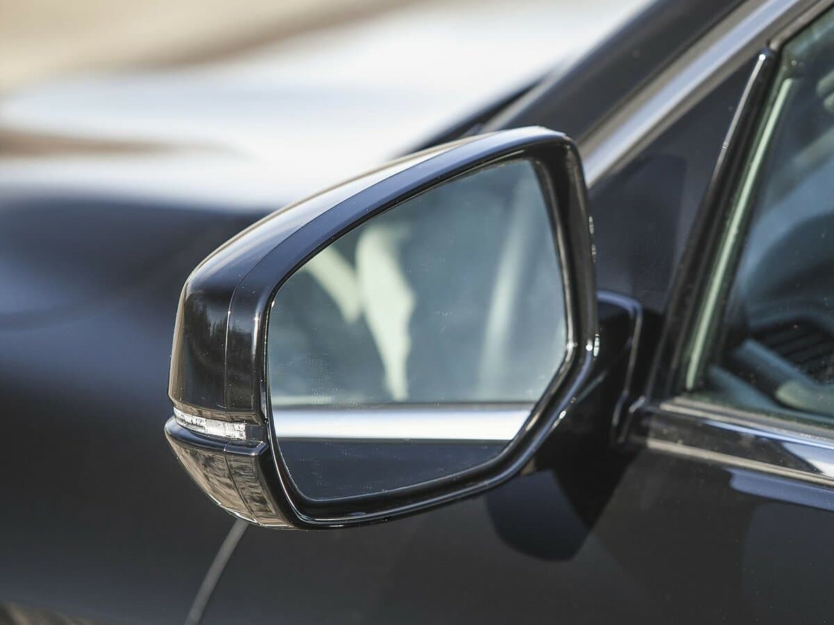 Honda Accord IX — Yan güzgü