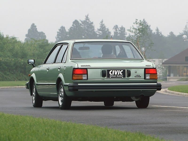 Honda Civic II — 3/4 arxadan