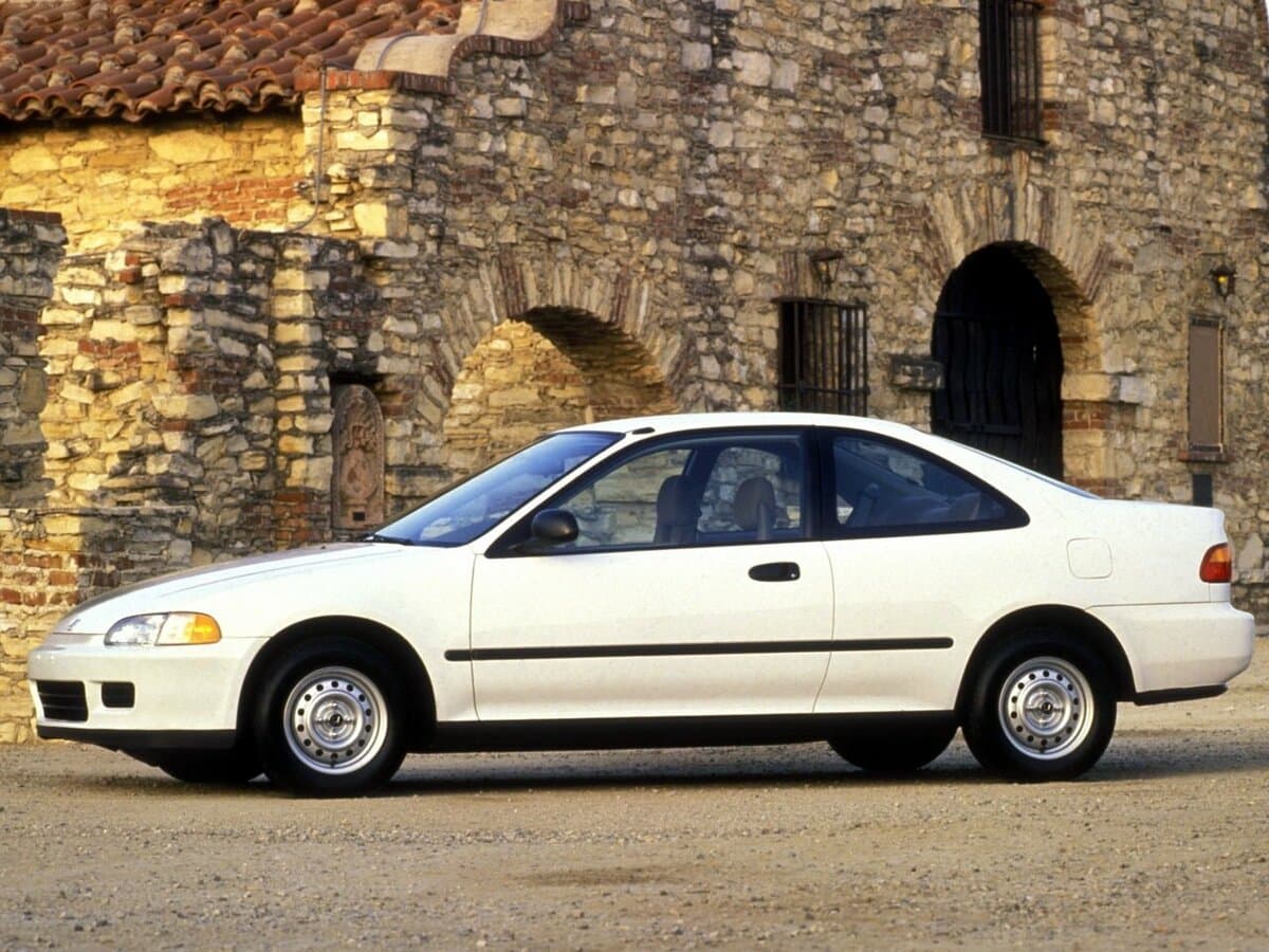 Honda Civic V — Yandan