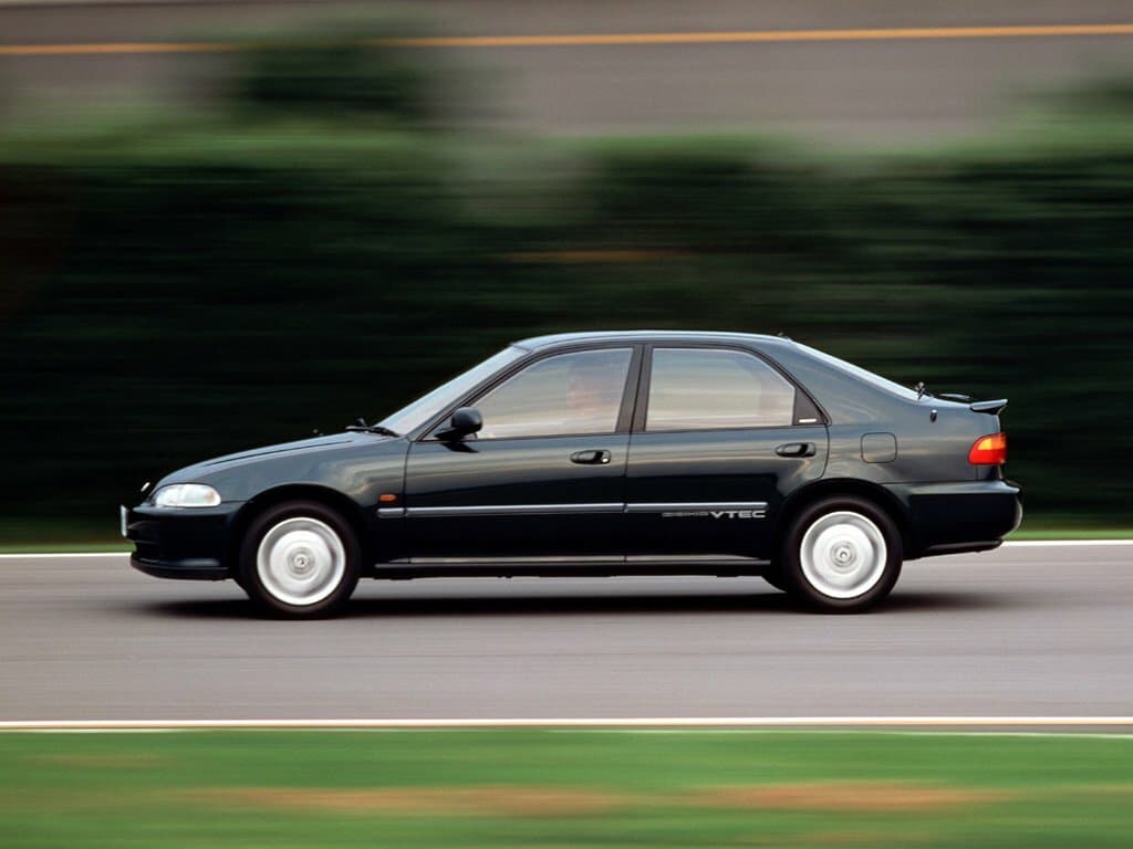 Honda Civic V — Yandan