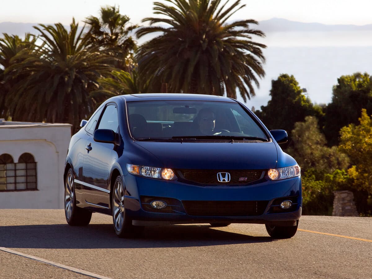 Honda Civic VIII — Əsas şəkil