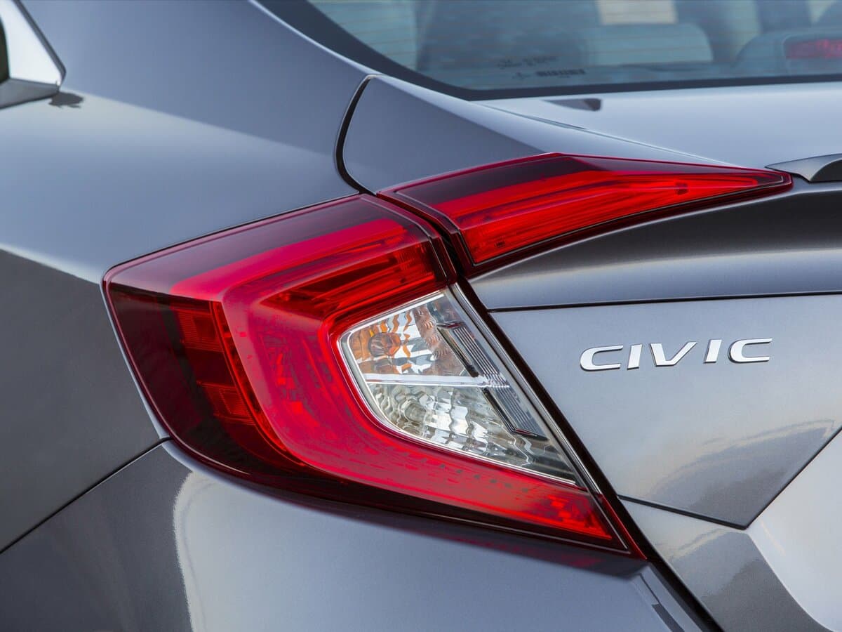Honda Civic X — Detal