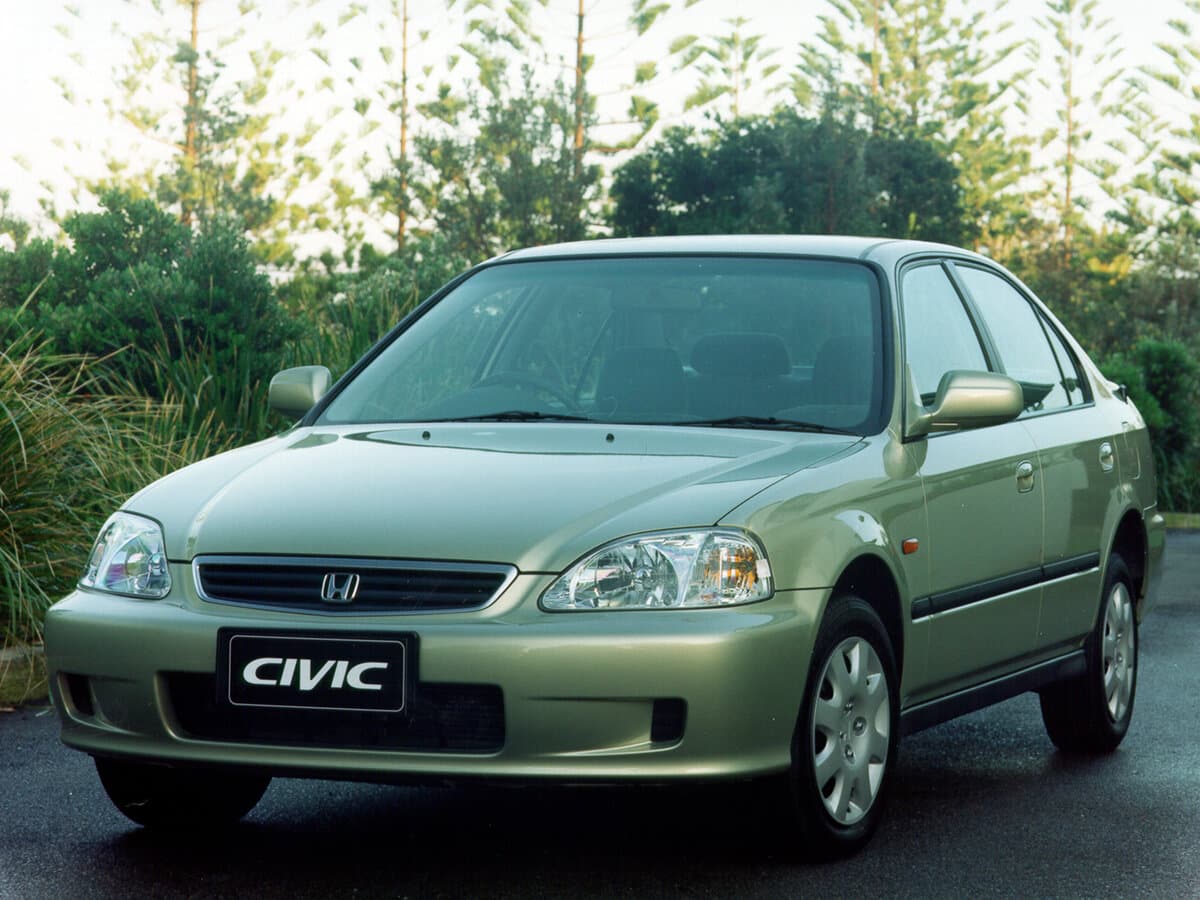 Honda Civic Ferio II — Öndən