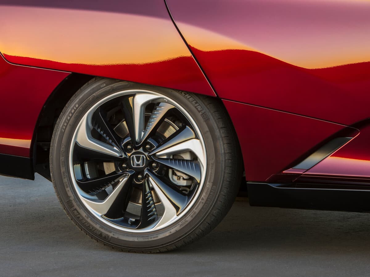 Honda Clarity II — Təkər