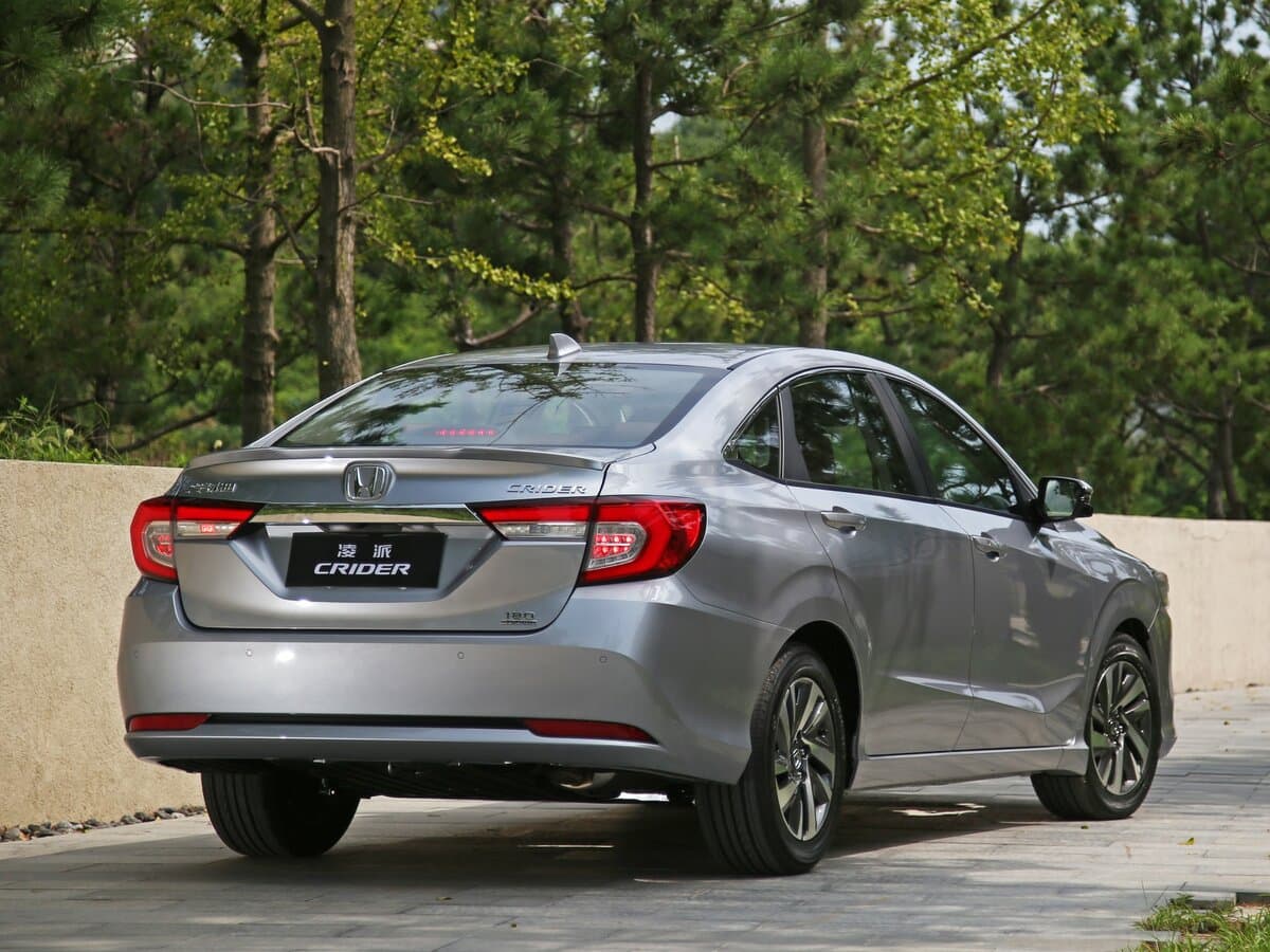 Honda Crider II — 3/4 arxadan