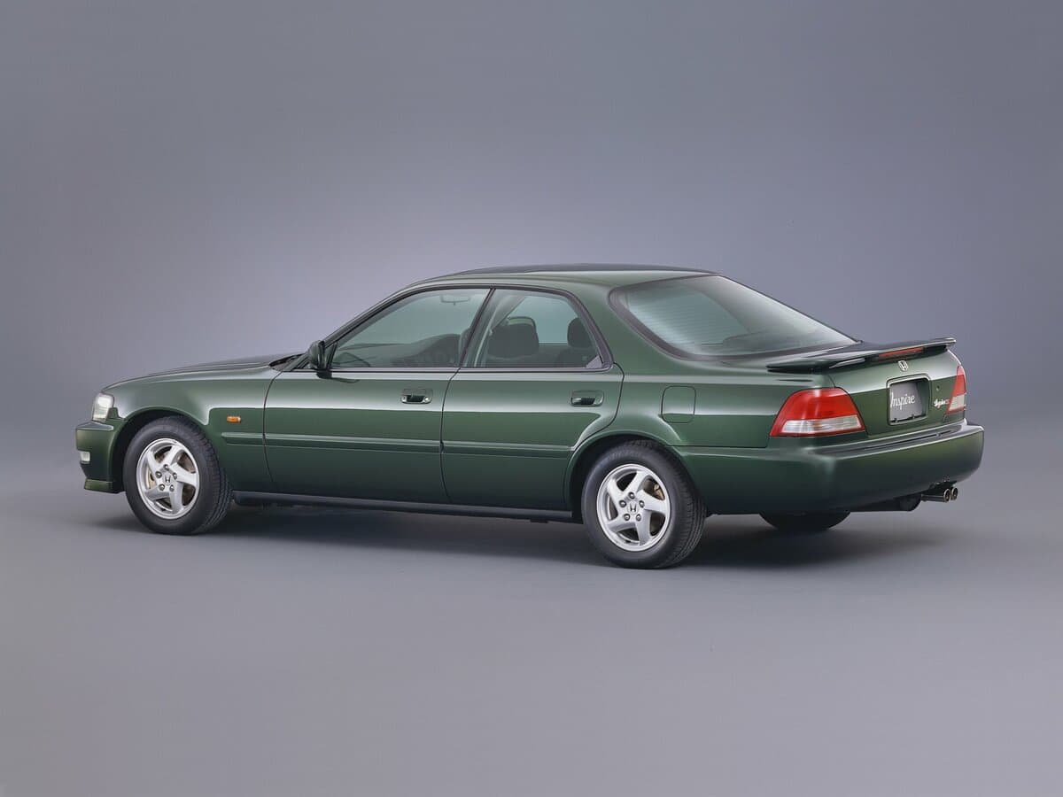 Honda Inspire II — 3/4 arxadan
