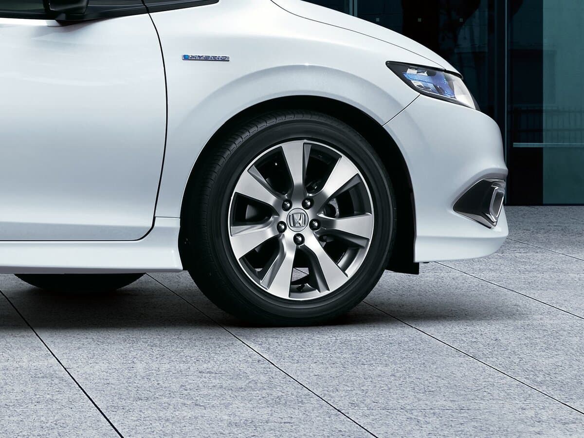 Honda Jade I — Təkər