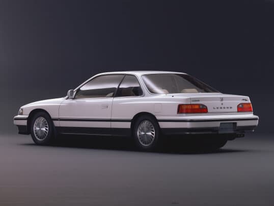 Honda Legend I — 3/4 arxadan