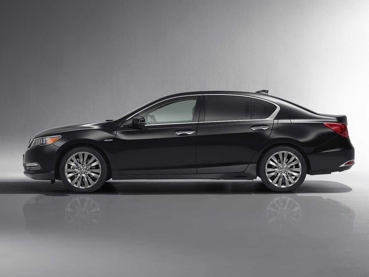 Honda Legend V — Yandan