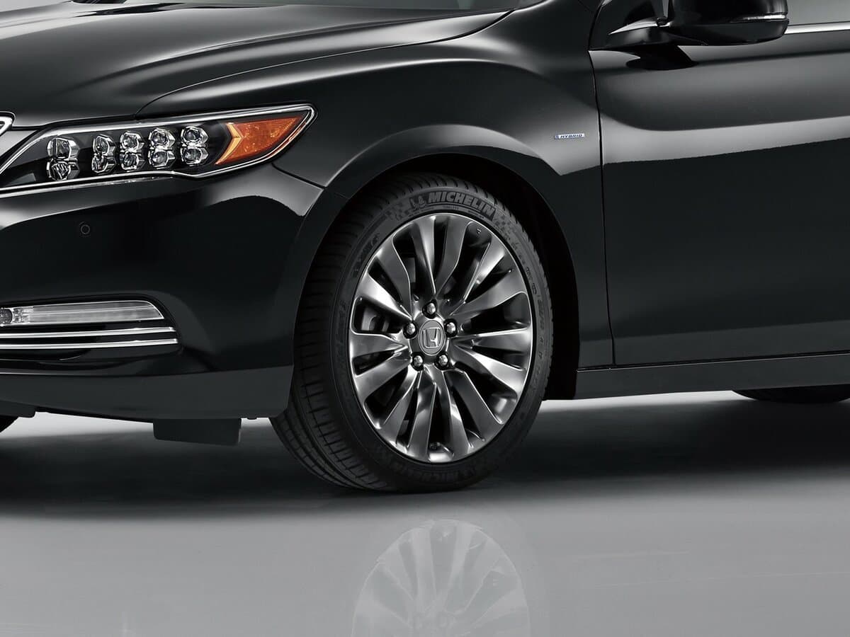 Honda Legend V — Təkər