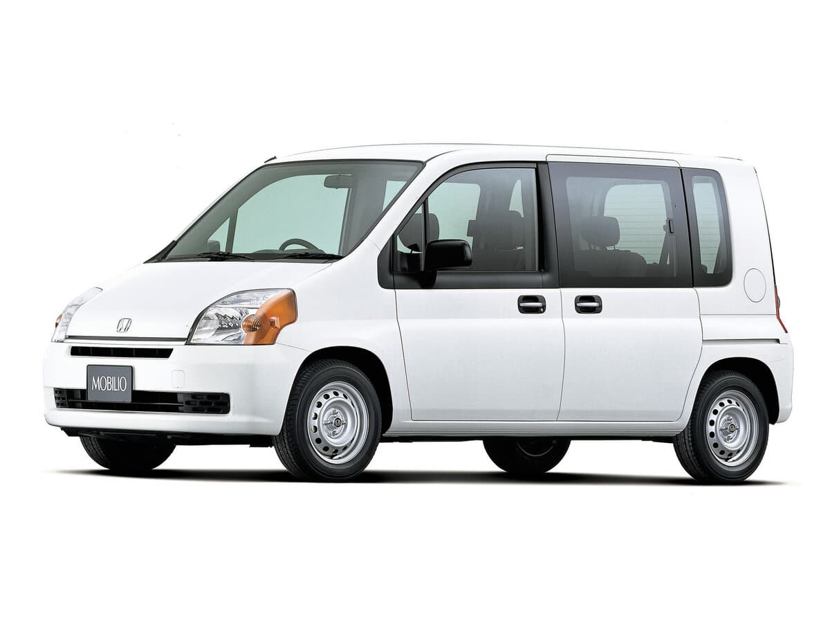 Honda Mobilio I — Yandan