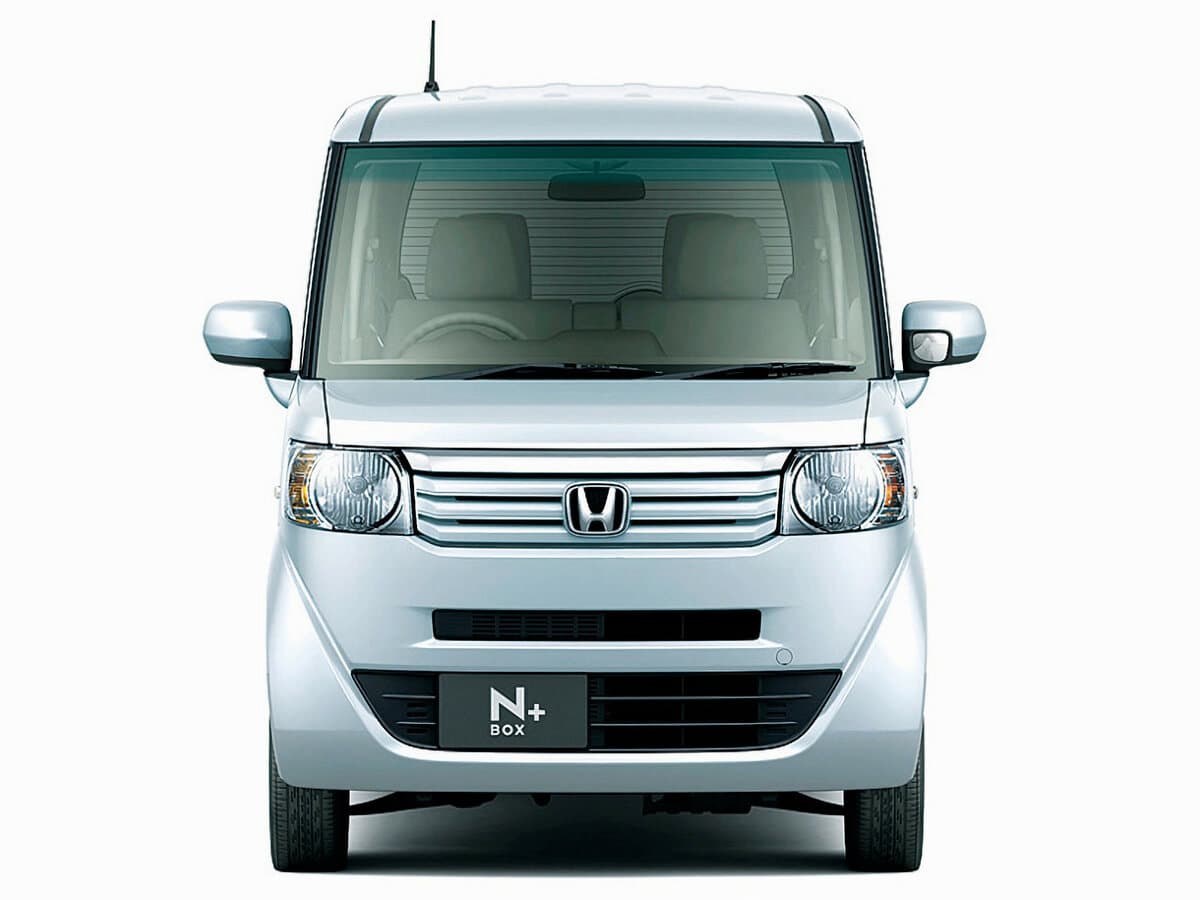 Honda N-BOX I — Öndən