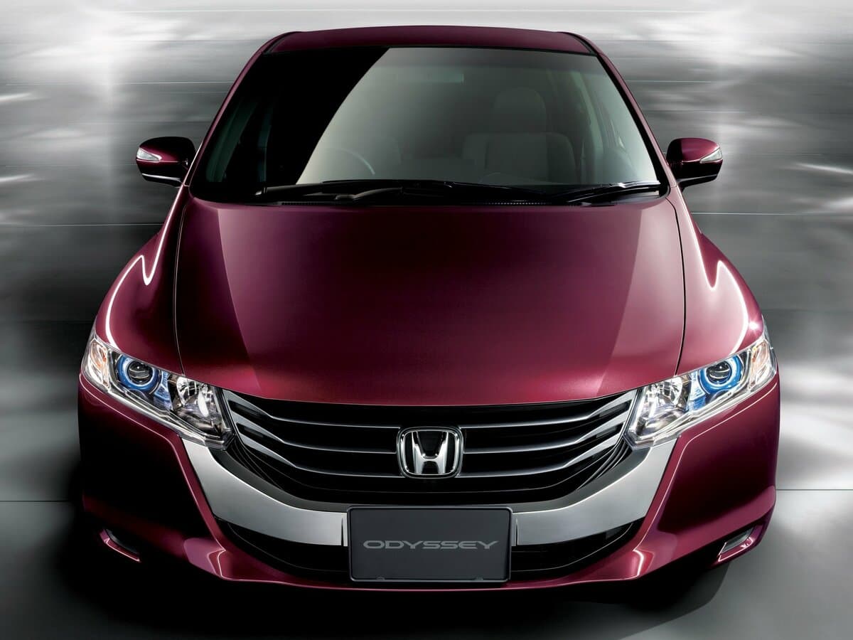 Honda Odyssey IV — Öndən