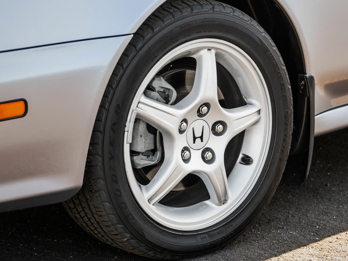Honda Prelude V — Təkər