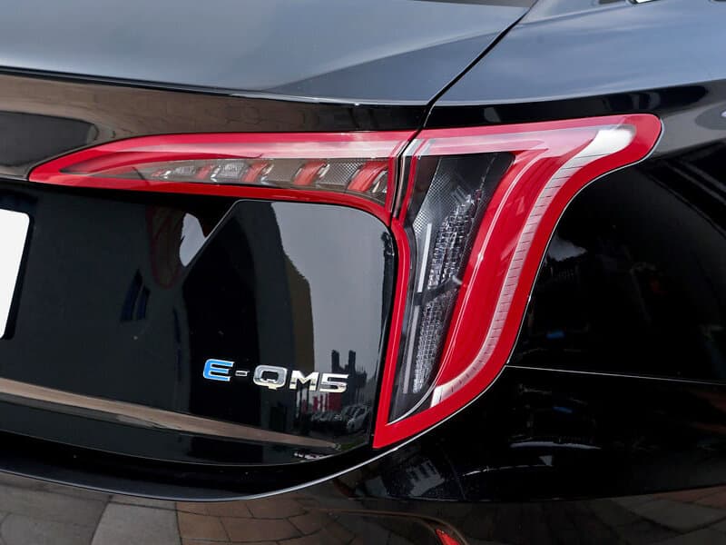Hongqi E-QM5 I — Detal