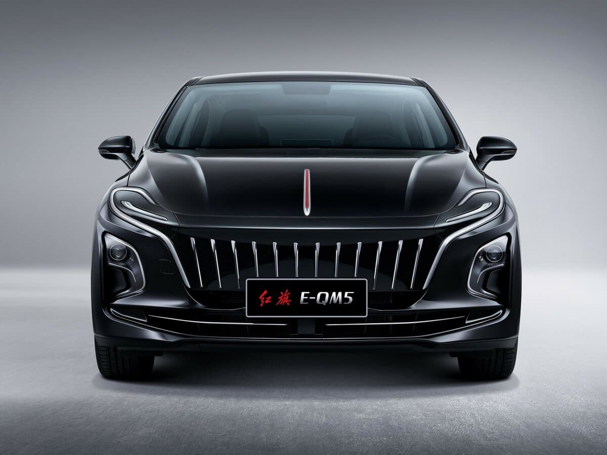 Hongqi E-QM5 I — Öndən