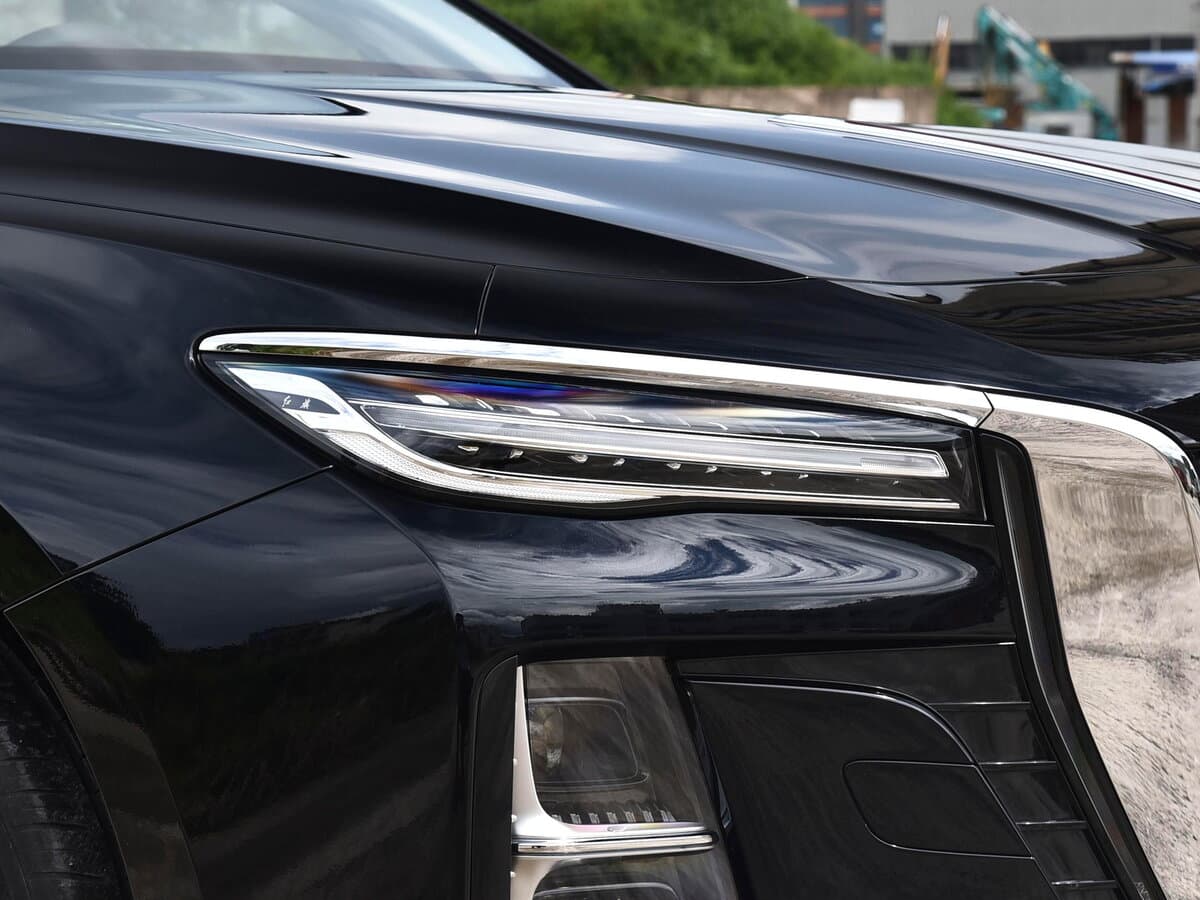 Hongqi H5 II — Fara
