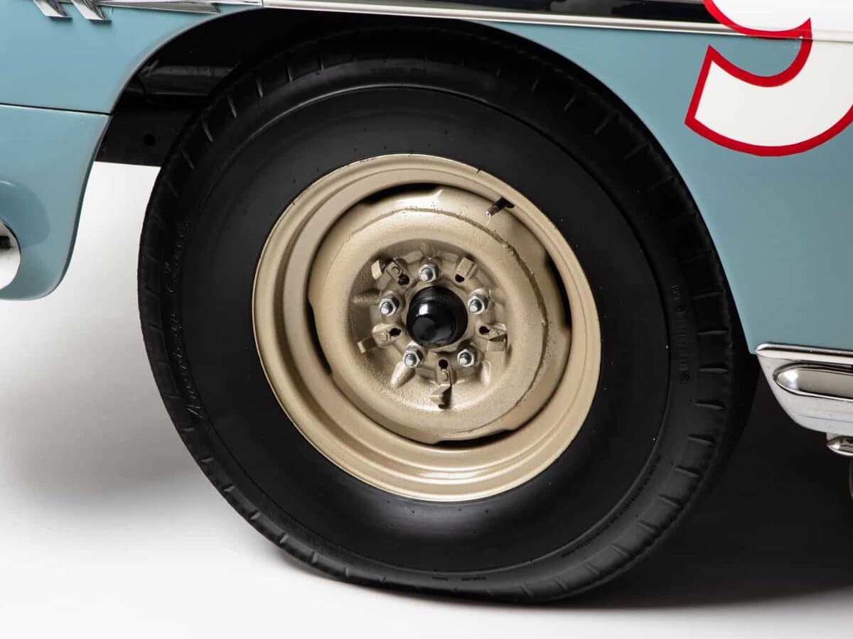 Hudson Hornet I — Təkər