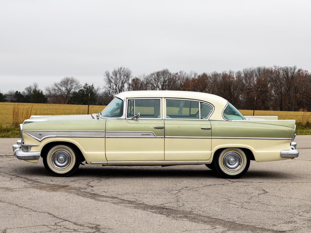 Hudson Hornet II — Yandan