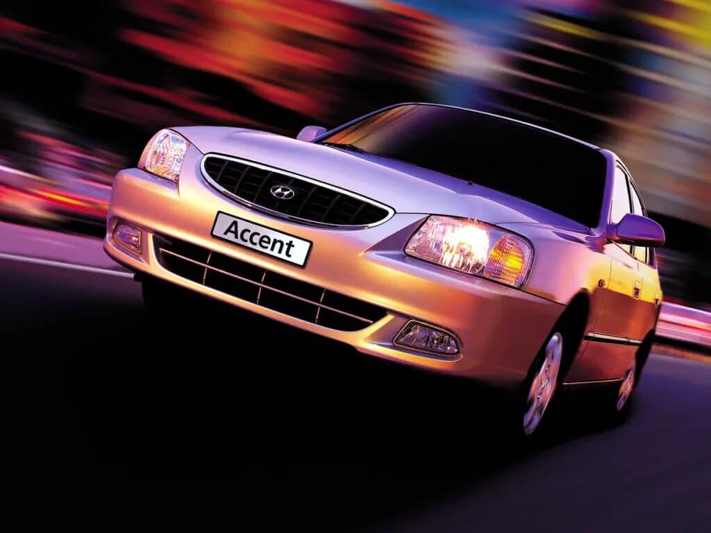 Hyundai Accent II — Öndən