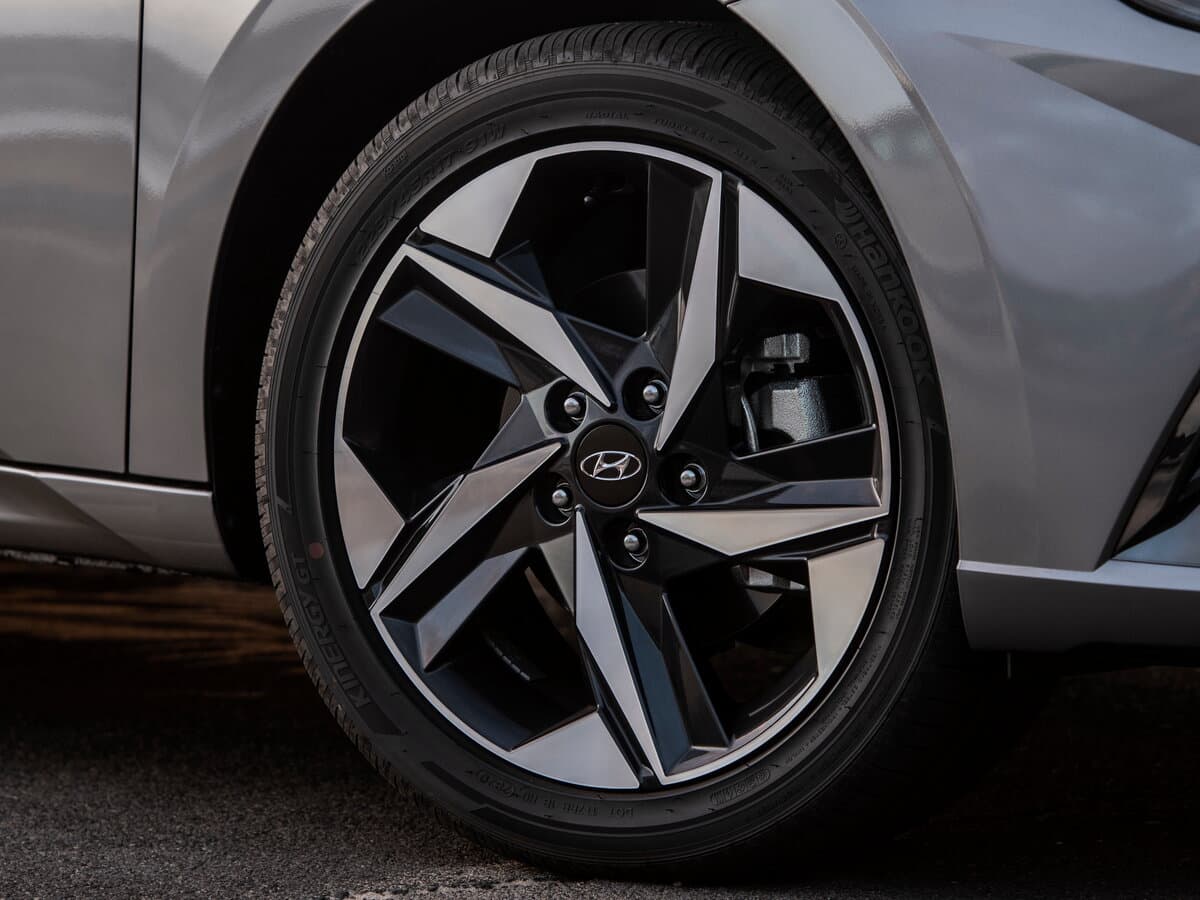 Hyundai Avante VII — Təkər