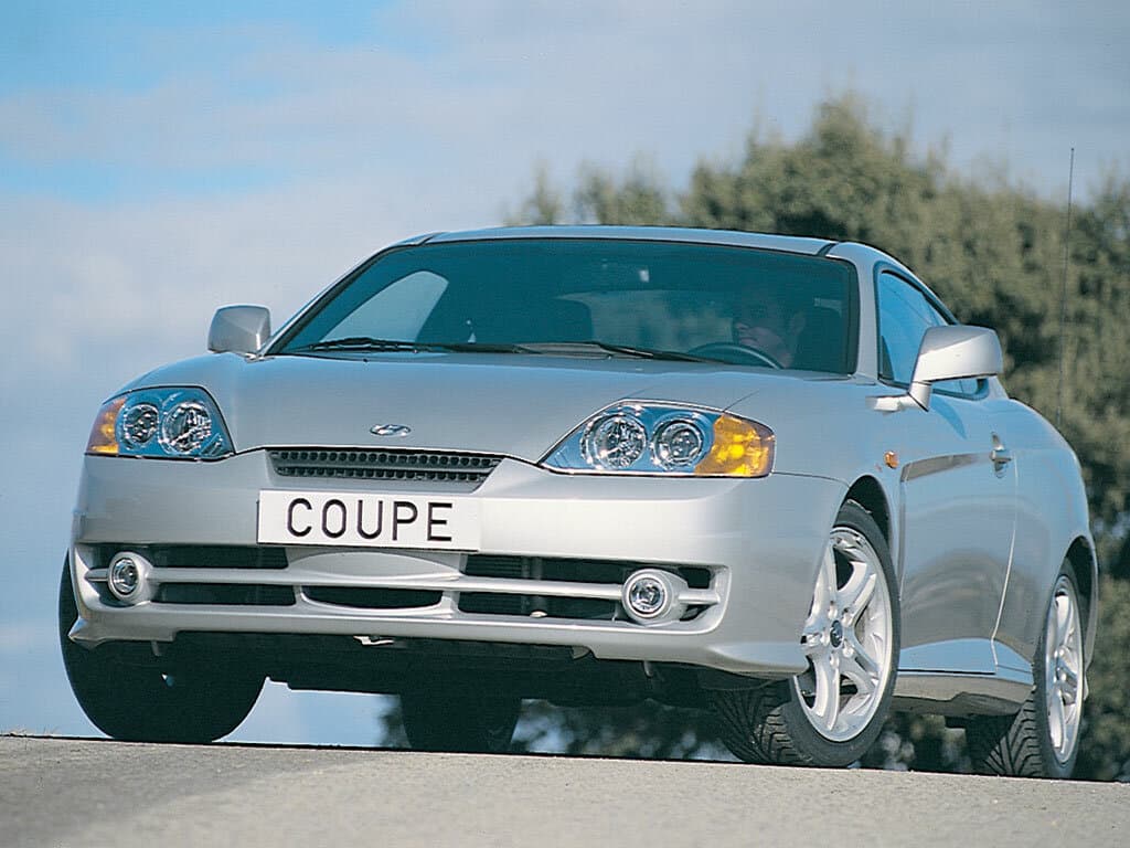 Hyundai Coupe II (GK) — Öndən