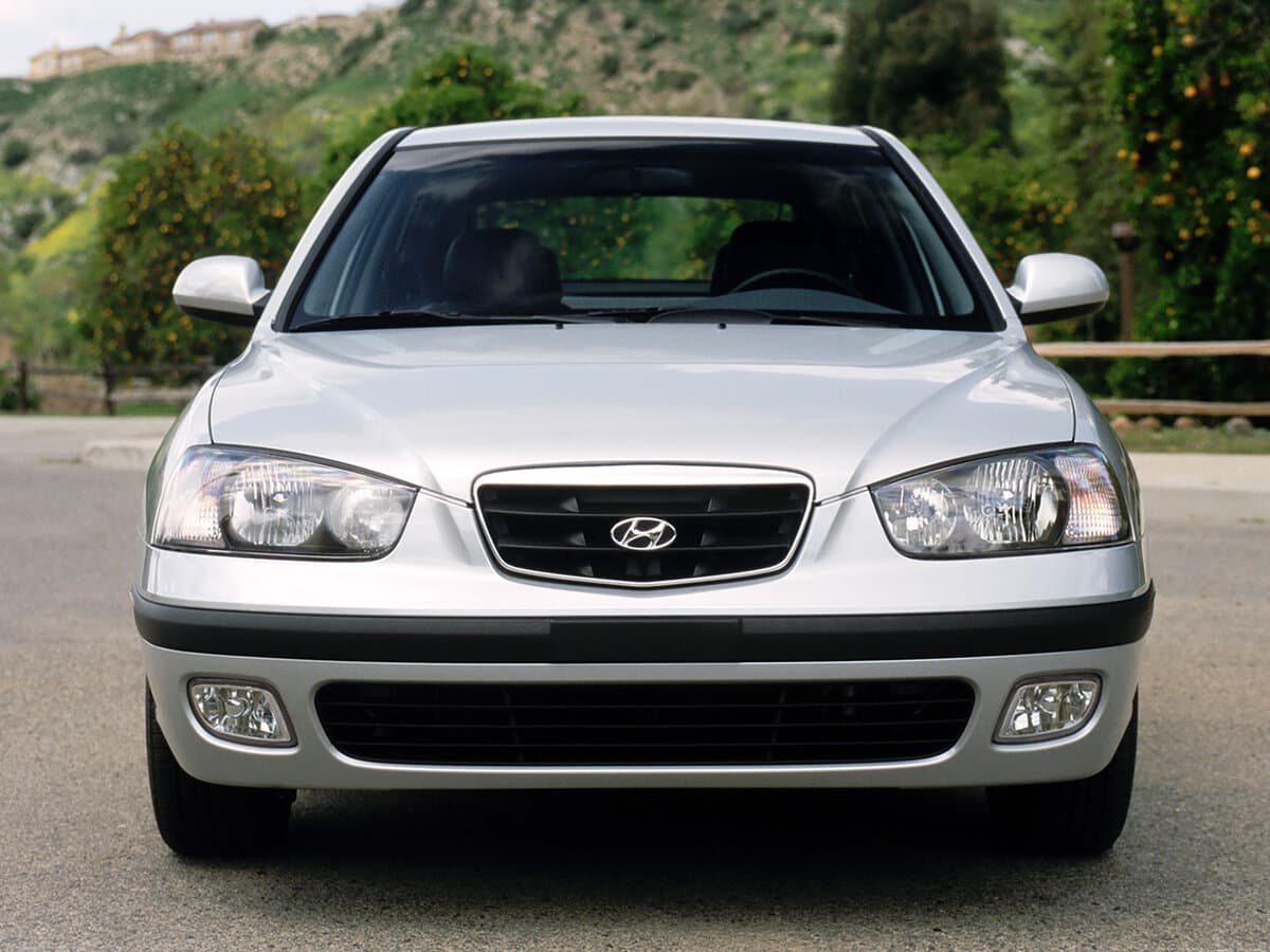 Hyundai Elantra III (XD) — Öndən