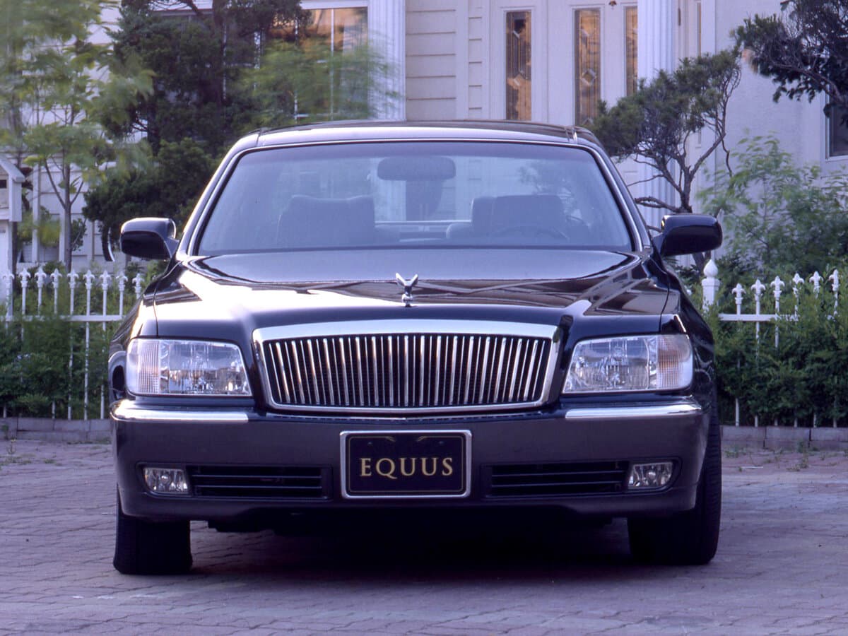 Hyundai Equus I — Öndən