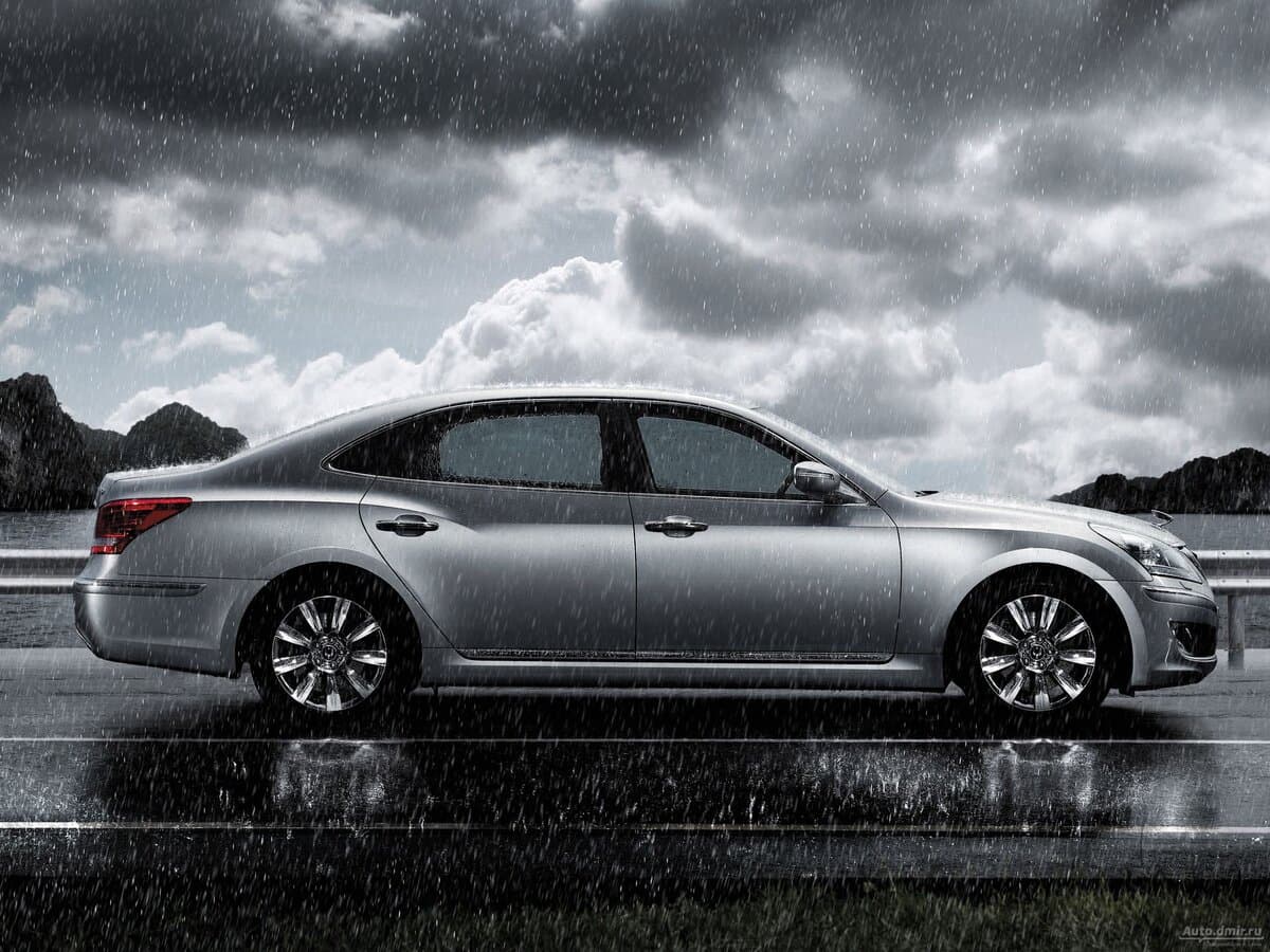 Hyundai Equus II — Yandan