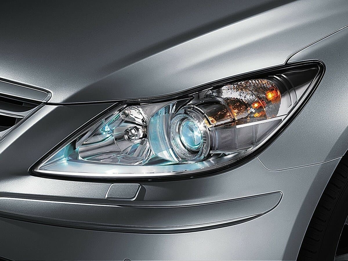 Hyundai Genesis I — Fara