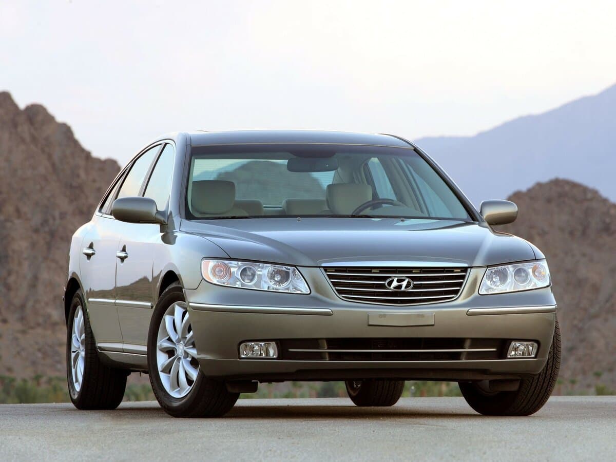 Hyundai Grandeur IV — Öndən