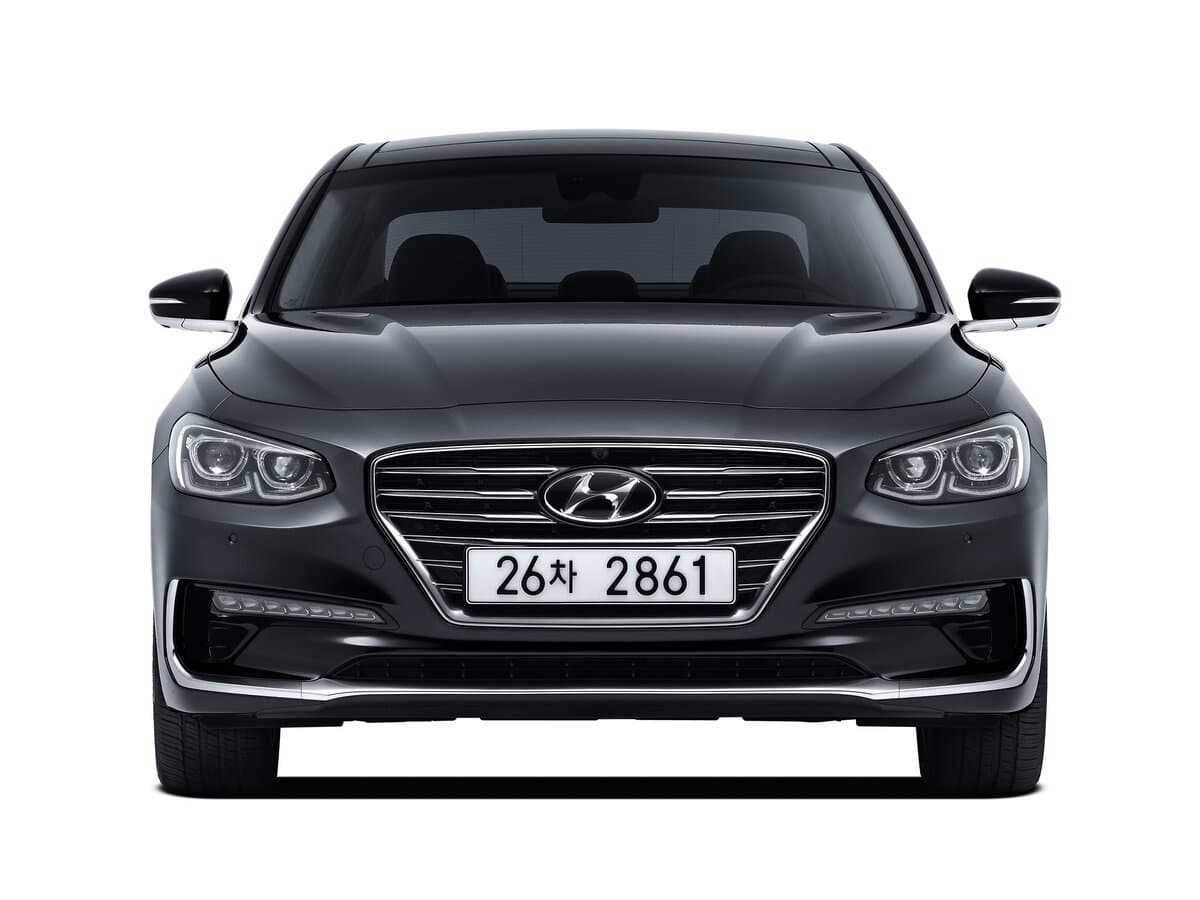 Hyundai Grandeur VI — Öndən