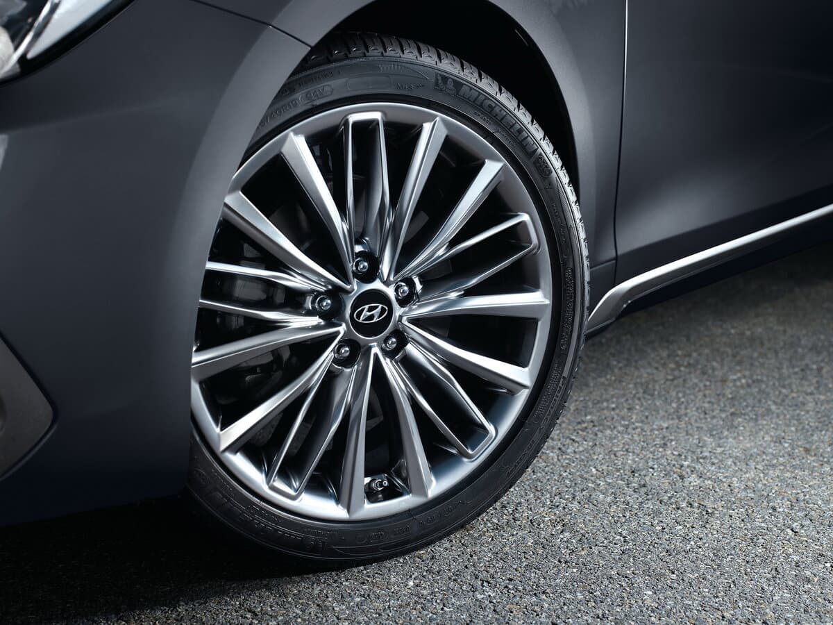 Hyundai Grandeur VI — Təkər