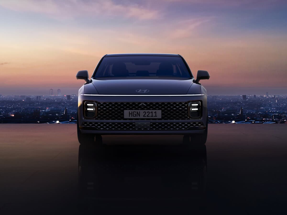 Hyundai Grandeur VII — Öndən