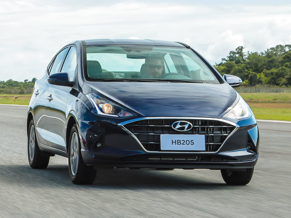 Hyundai HB20 II — Öndən