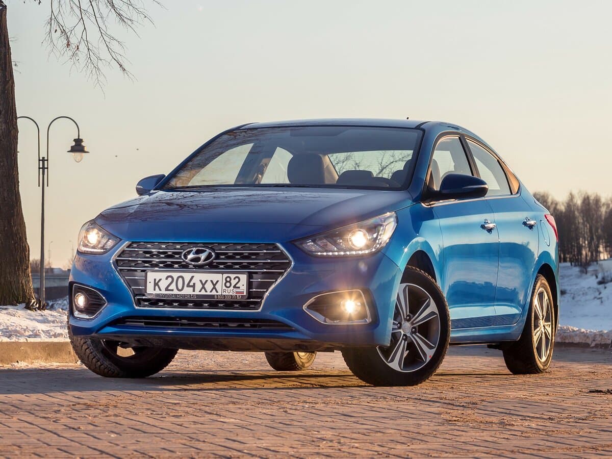 Hyundai Solaris II — Öndən