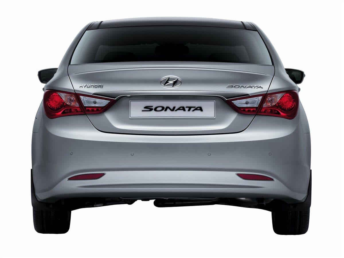 Hyundai Sonata VI (YF) — Arxadan