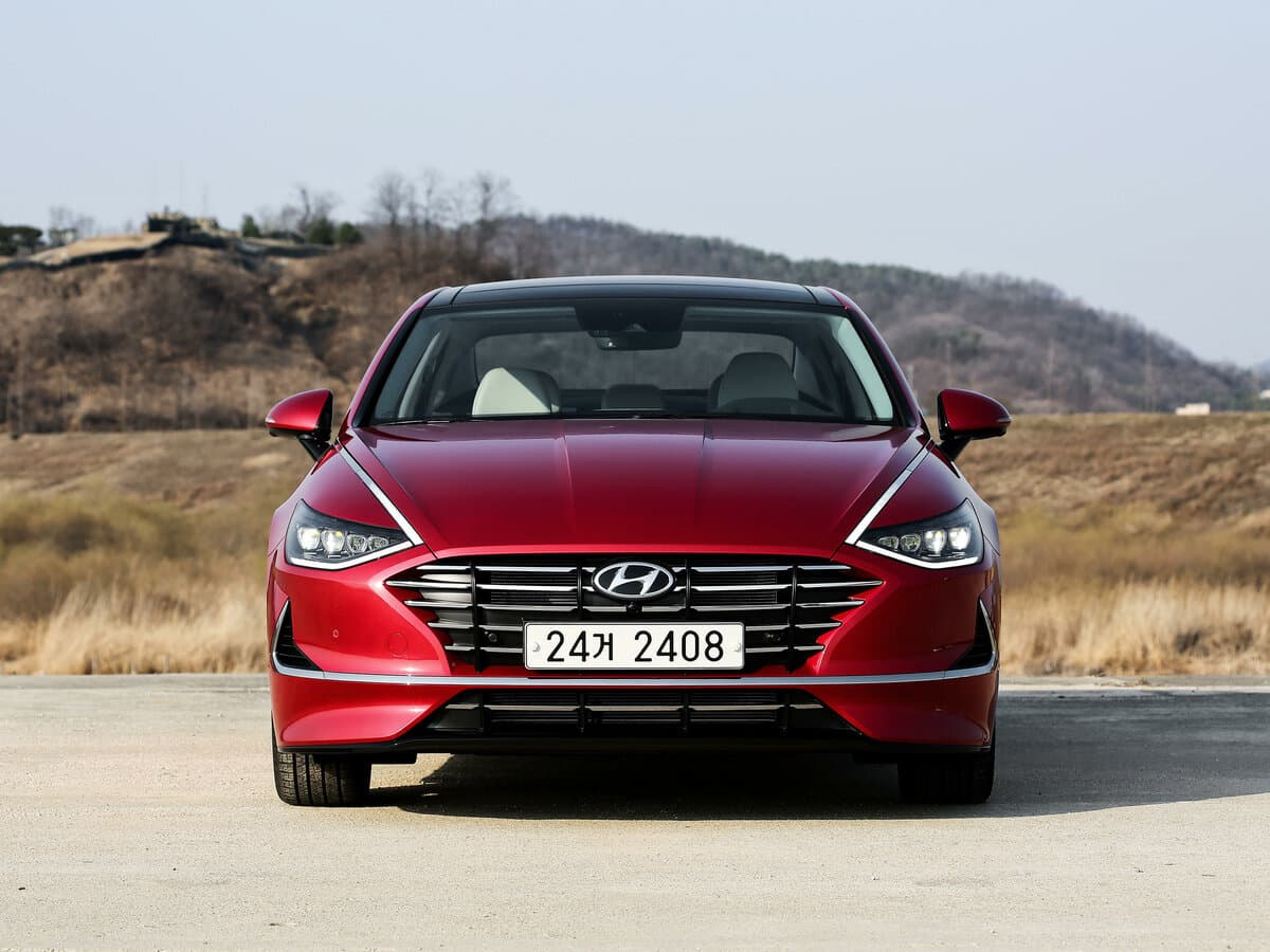 Hyundai Sonata VIII (DN8) — Öndən