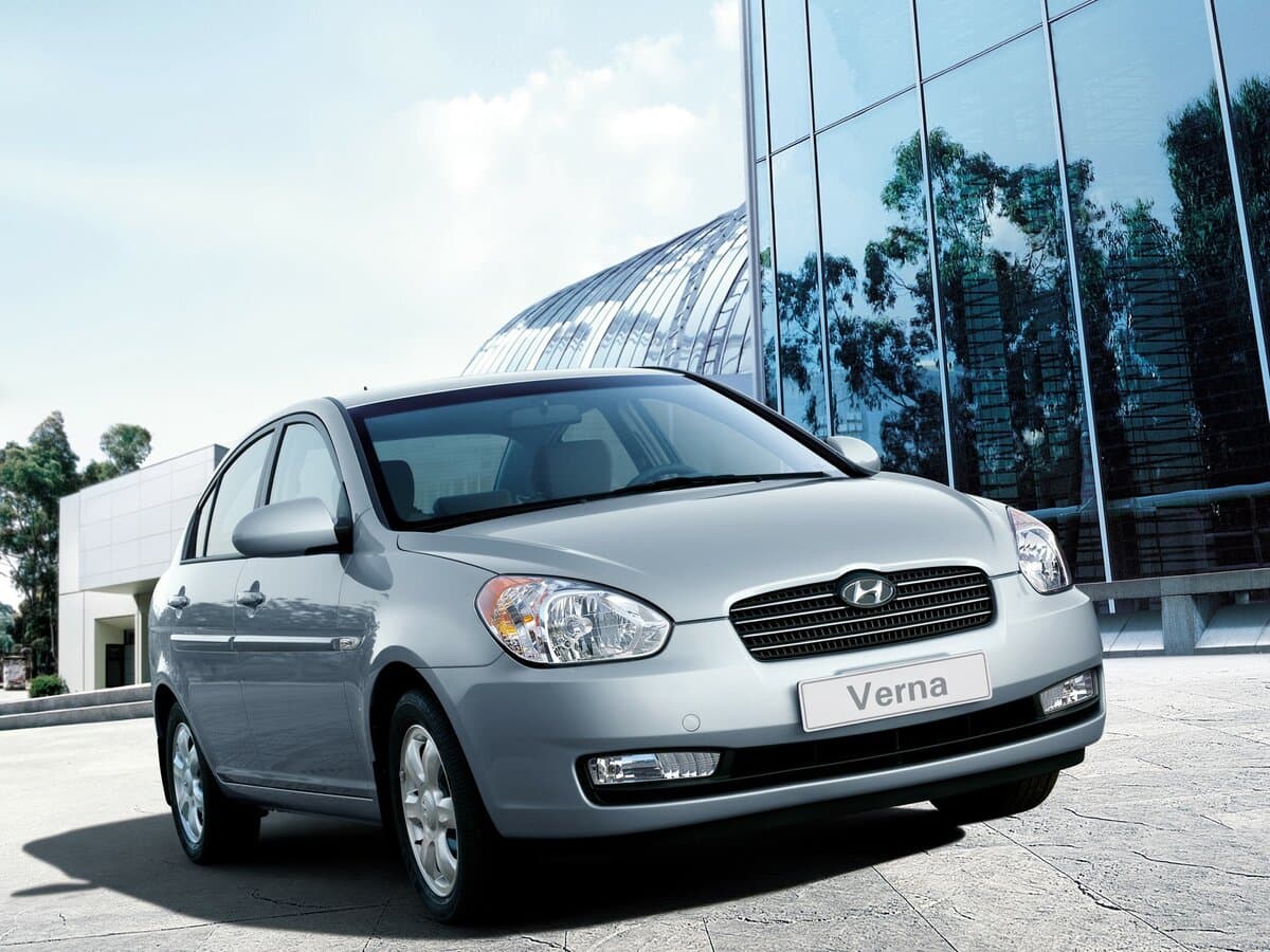Hyundai Verna II — Öndən