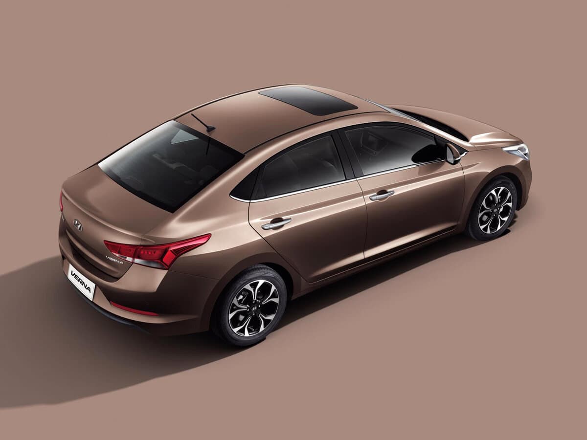 Hyundai Verna IV — 3/4 arxadan