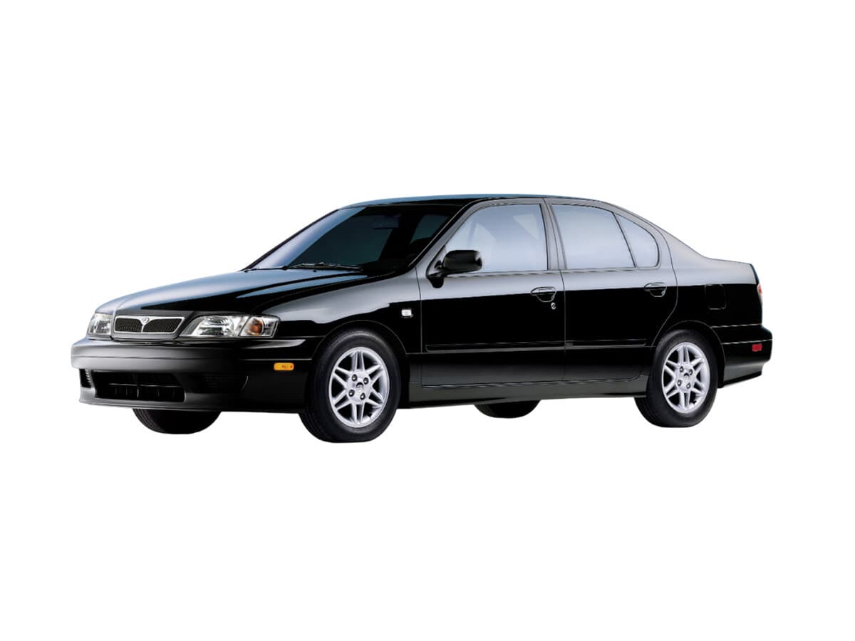 Infiniti G II — Yandan