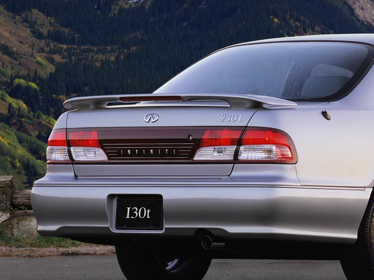 Infiniti I I — Detal