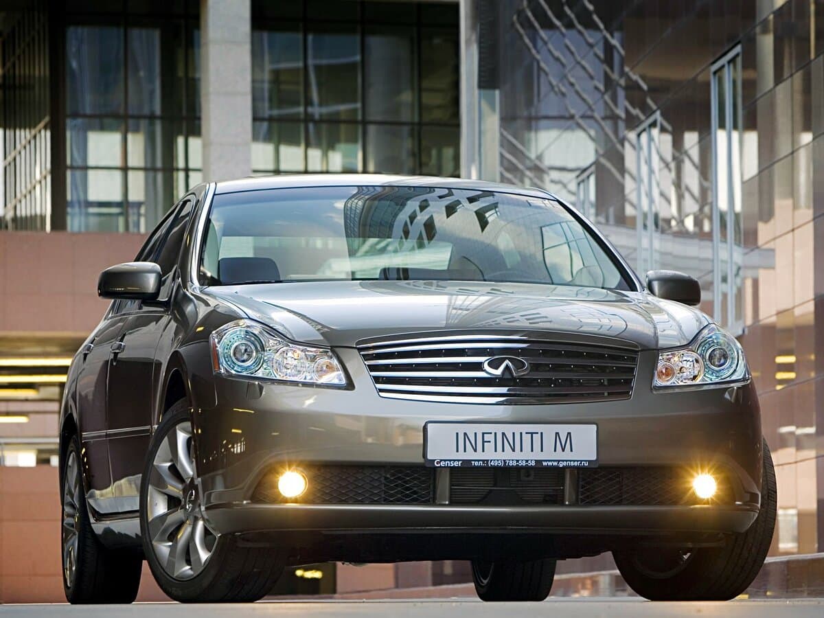 Infiniti M III — Öndən