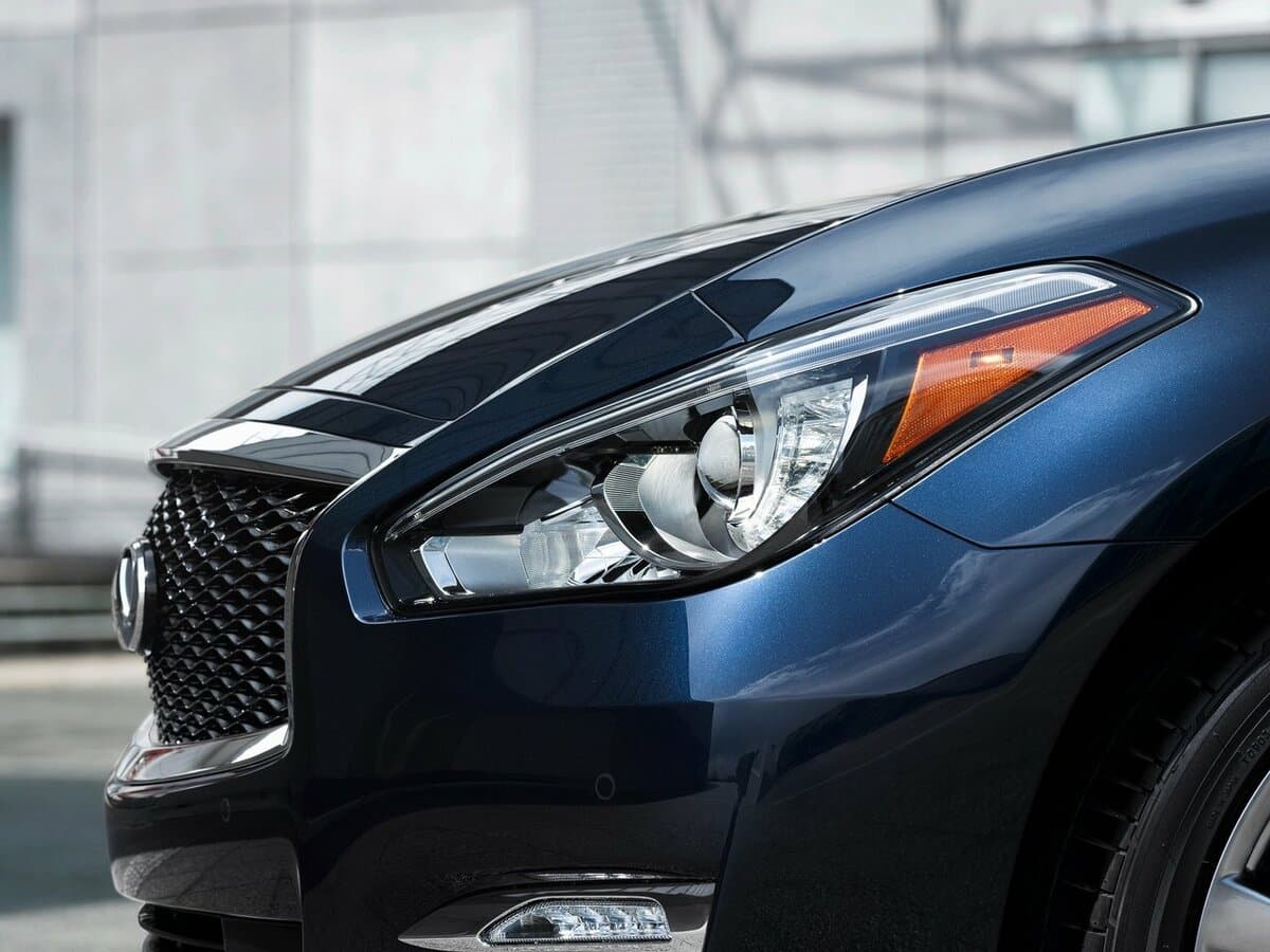 Infiniti Q70 I — Fara