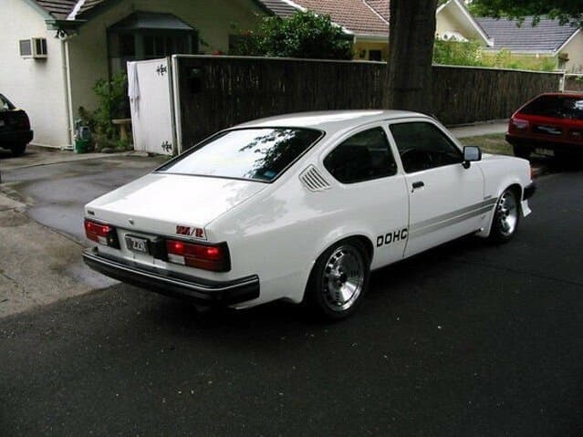 Isuzu Gemini I — 3/4 arxadan