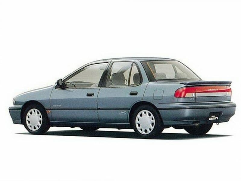 Isuzu Gemini III — 3/4 arxadan