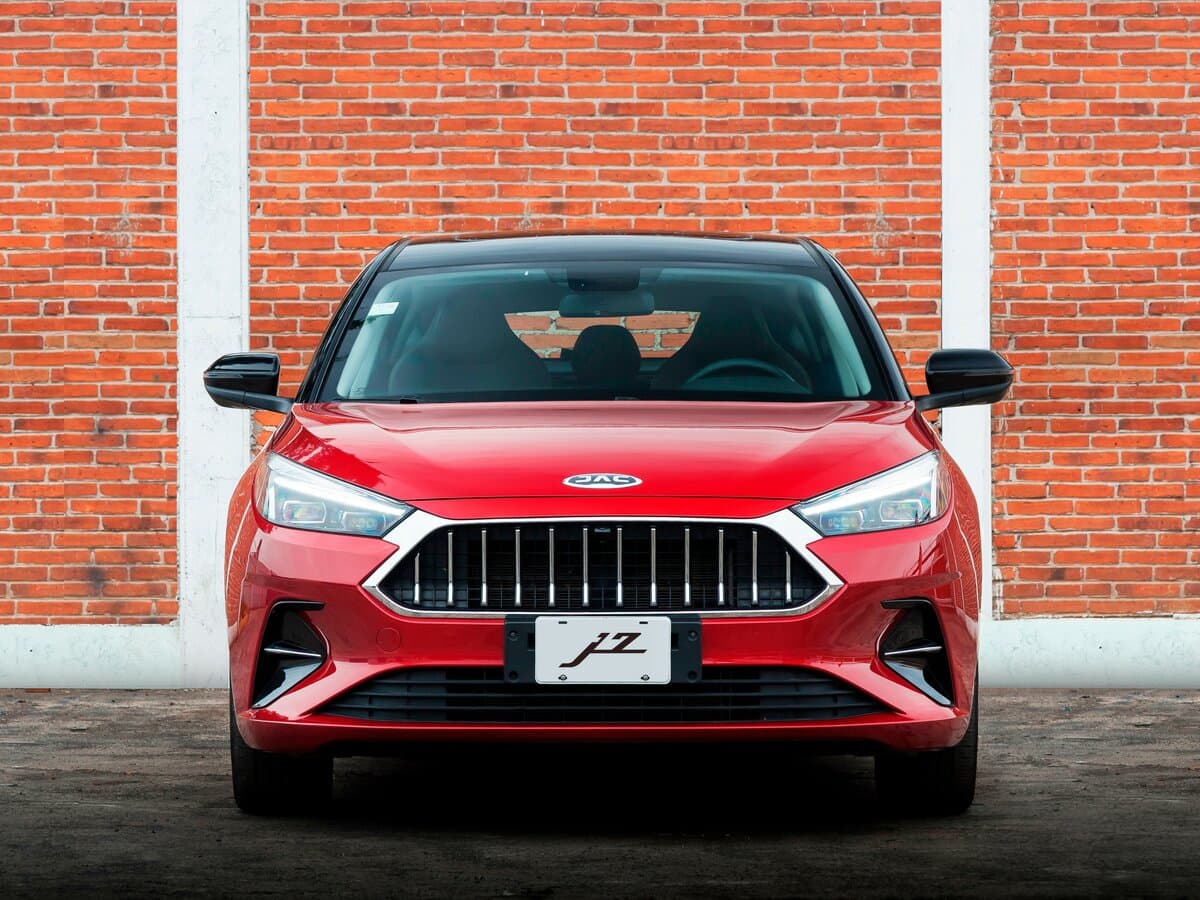 JAC J7 I — Öndən